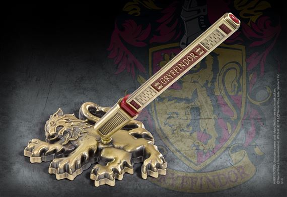 foto Gryffindor House Pen and Desk Stand
